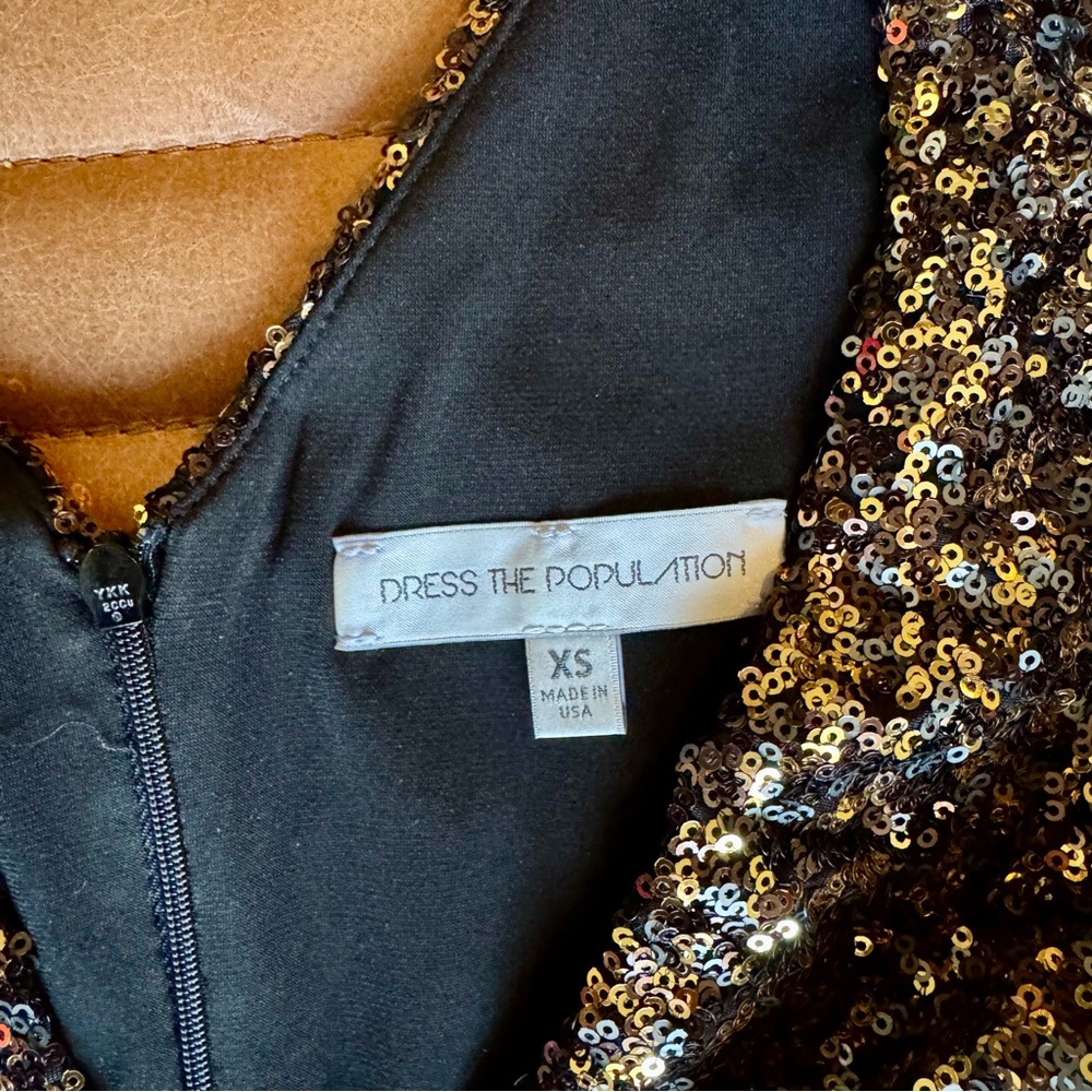Dress the Population Zoe Bodycon Sequin Mini Dress - Picture 7 of 8
